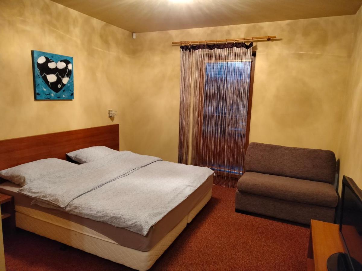 Velka Lomnica Apartman Robo Extérieur photo